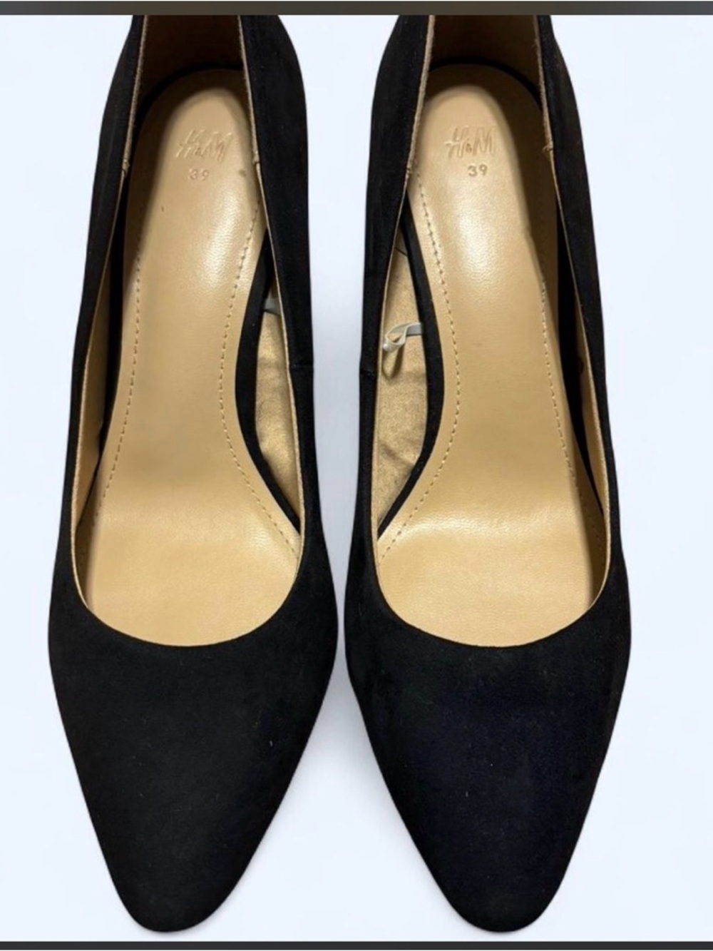 H&M Black Pointed Suede Pumps